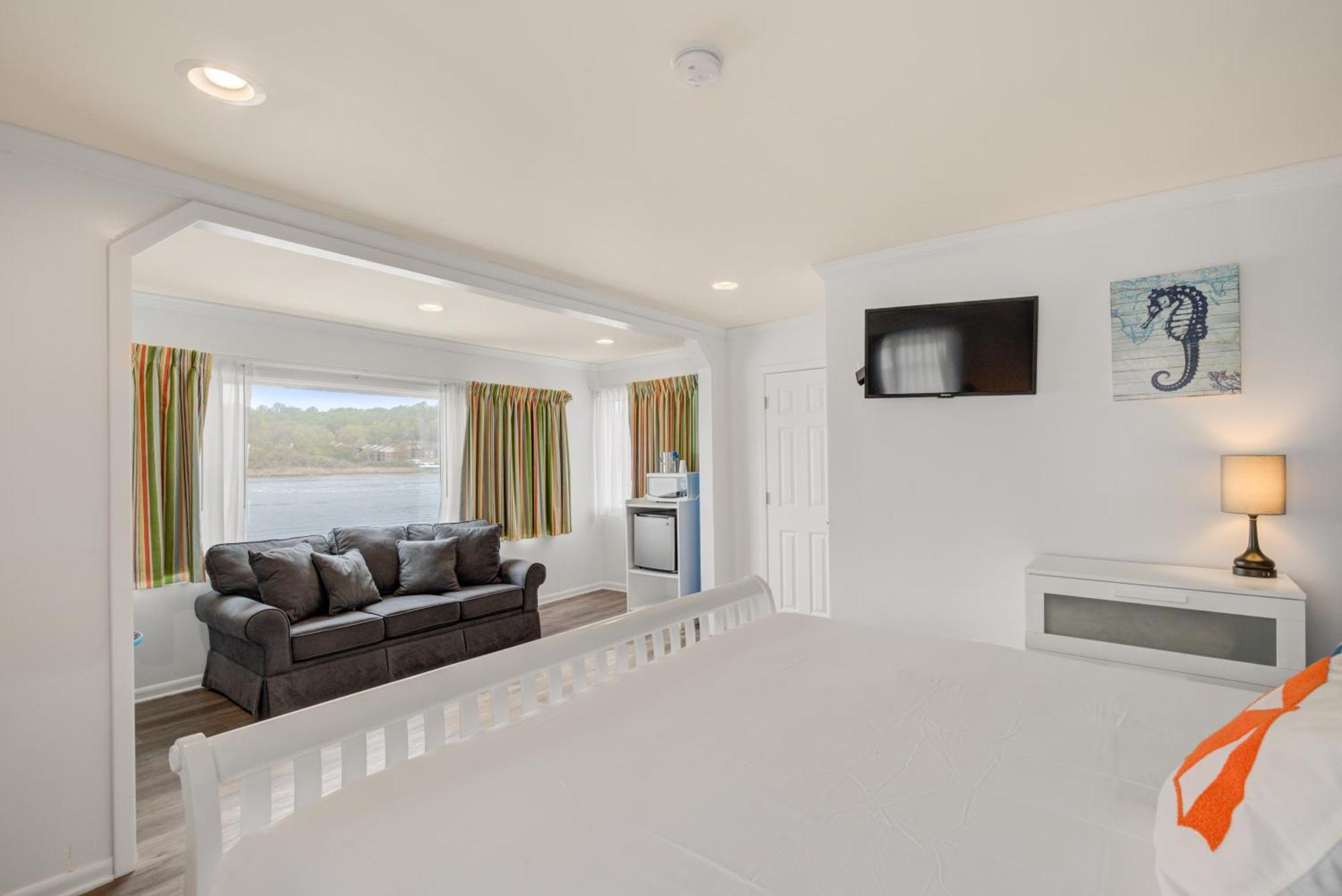 Beachwalk At Sea Bright Room photo