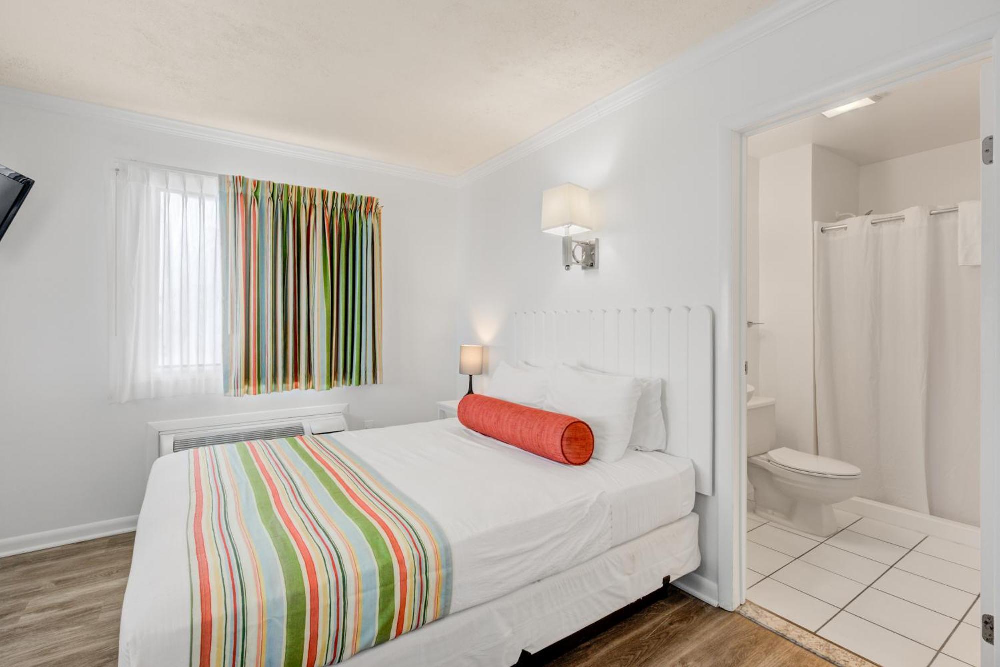 Beachwalk At Sea Bright Room photo