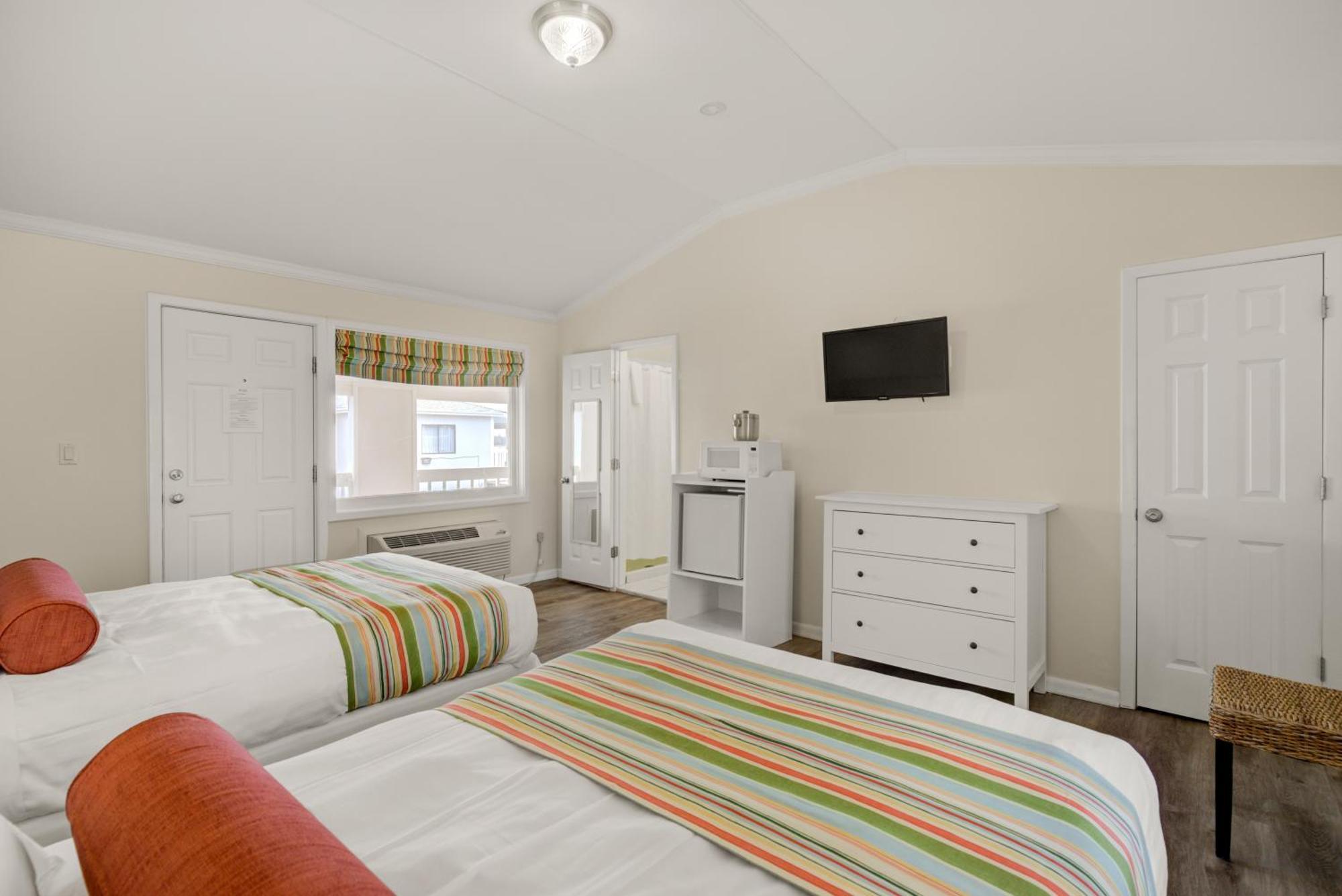 Beachwalk At Sea Bright Room photo